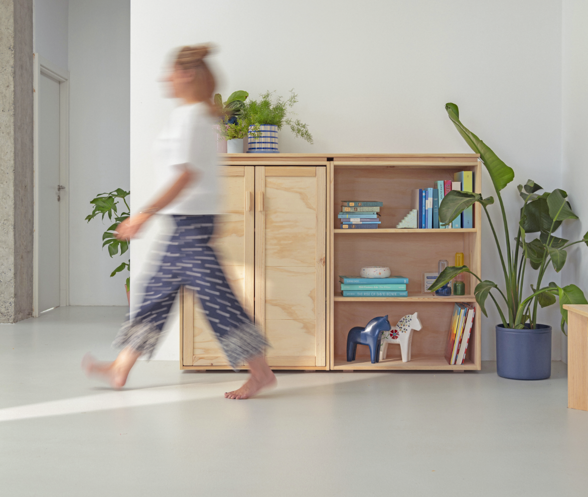 Novas estantes com arrumação